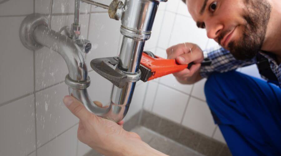 Professional same day plumber services in Humphreys, MO